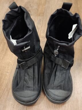 Vintage N.E.O.S. Deadstock Overboot Overshoe Hunting Fishing Hiking Adult Medium